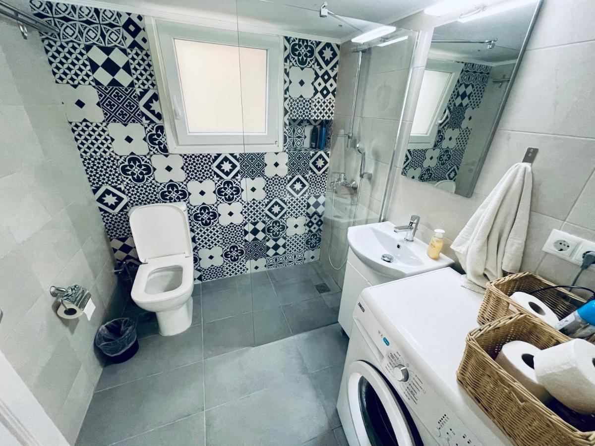 70M2 Apartment 4 Mins From Athens Central Station! Esterno foto