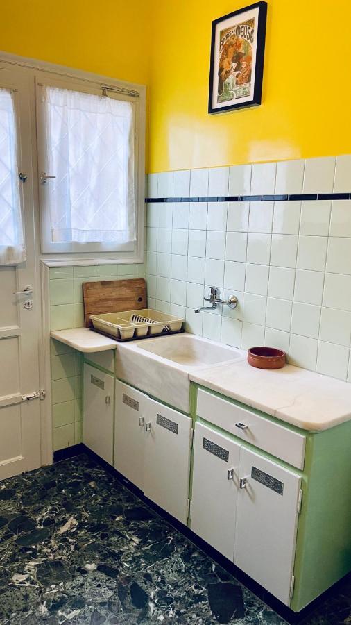 70M2 Apartment 4 Mins From Athens Central Station! Esterno foto